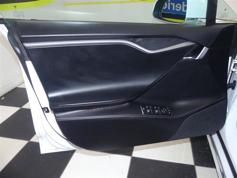 Used 2018 Tesla Model S 100D AWD/4WD image 21