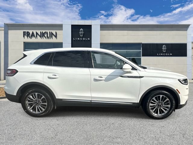 Certified 2022 Lincoln Nautilus AWD w/ Premium Package image 8