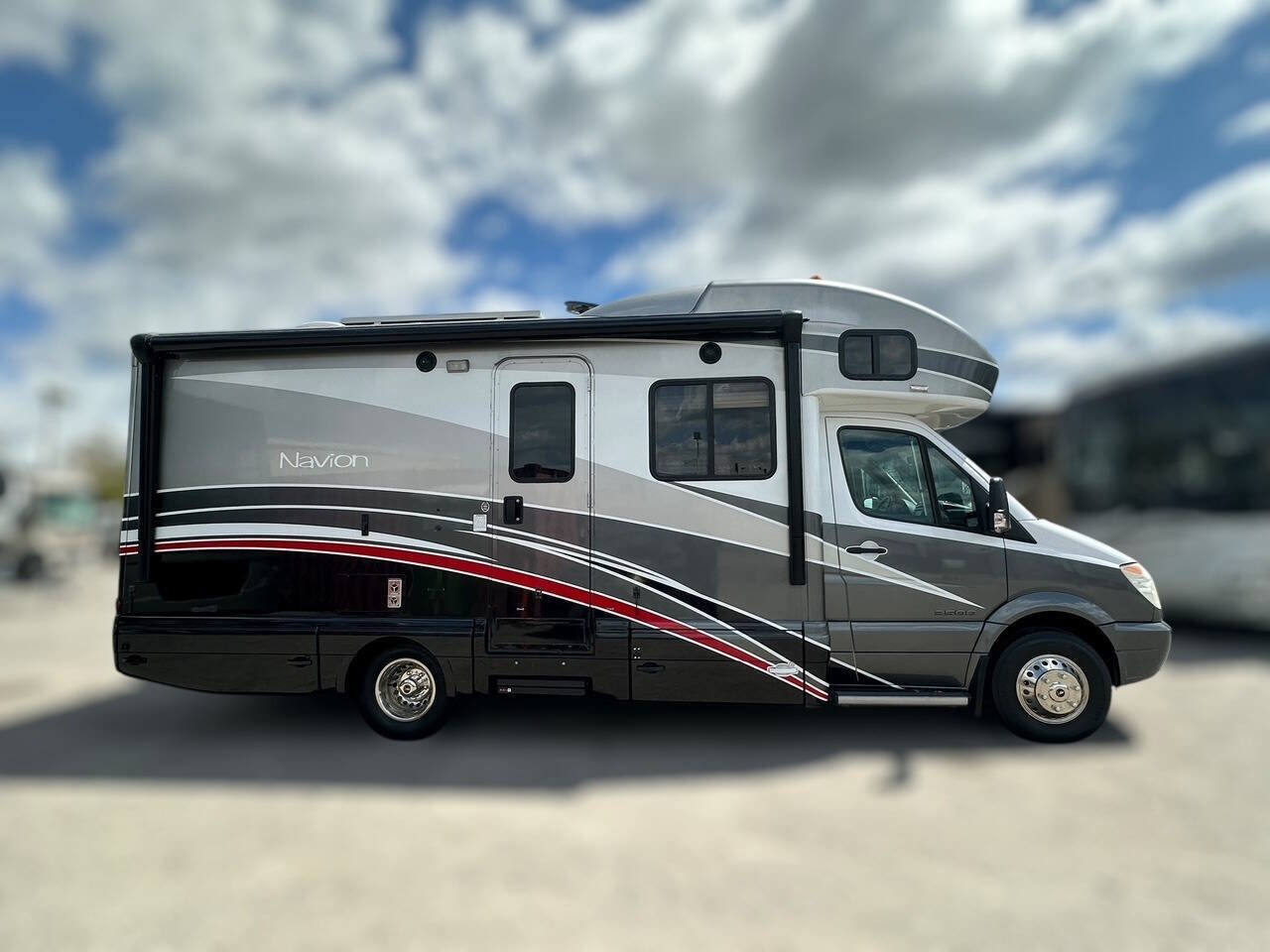 Used 2008 Dodge Sprinter 3500 image 12