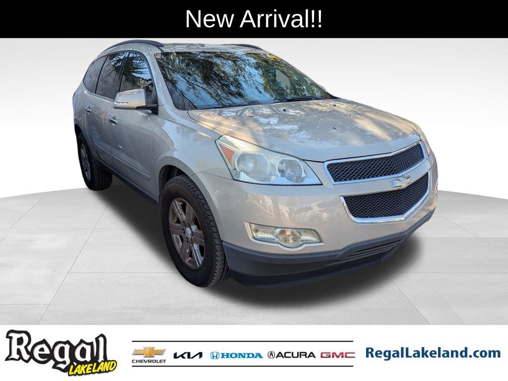Used 2012 Chevrolet Traverse LT image 1