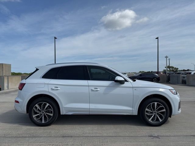 Used 2023 Audi Q5 2.0T Premium image 2
