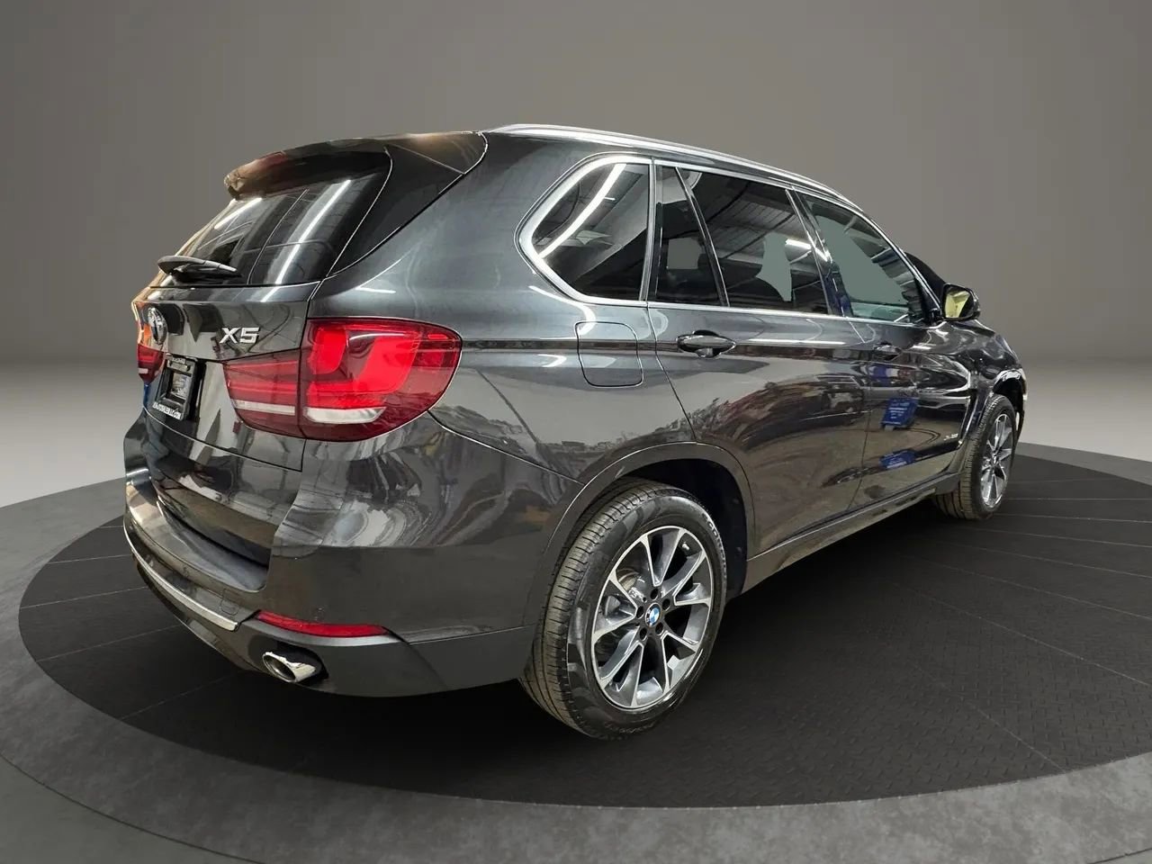 Used 2017 BMW X5 xDrive35i AWD/4WD image 8