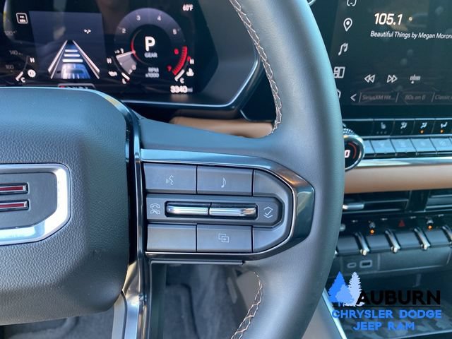 Used 2025 GMC Canyon AT4 AWD/4WD image 38
