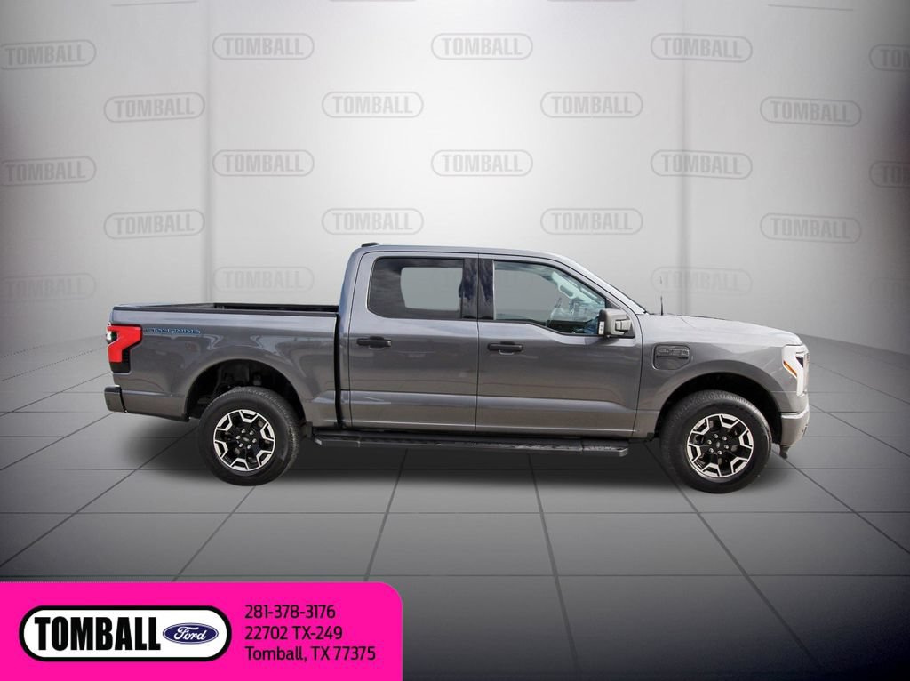Used 2023 Ford F150 Lightning XLT AWD/4WD image 8