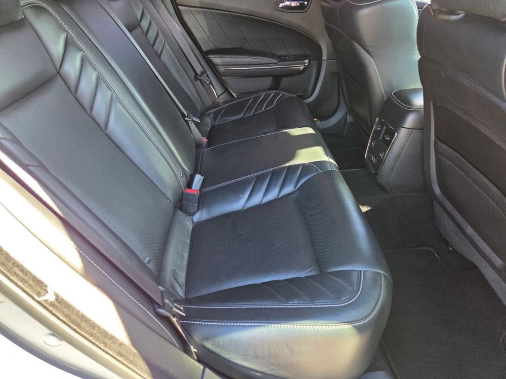Used 2020 Dodge Charger SRT Hellcat w/ Carbon/Suede Interior Package RWD image 19
