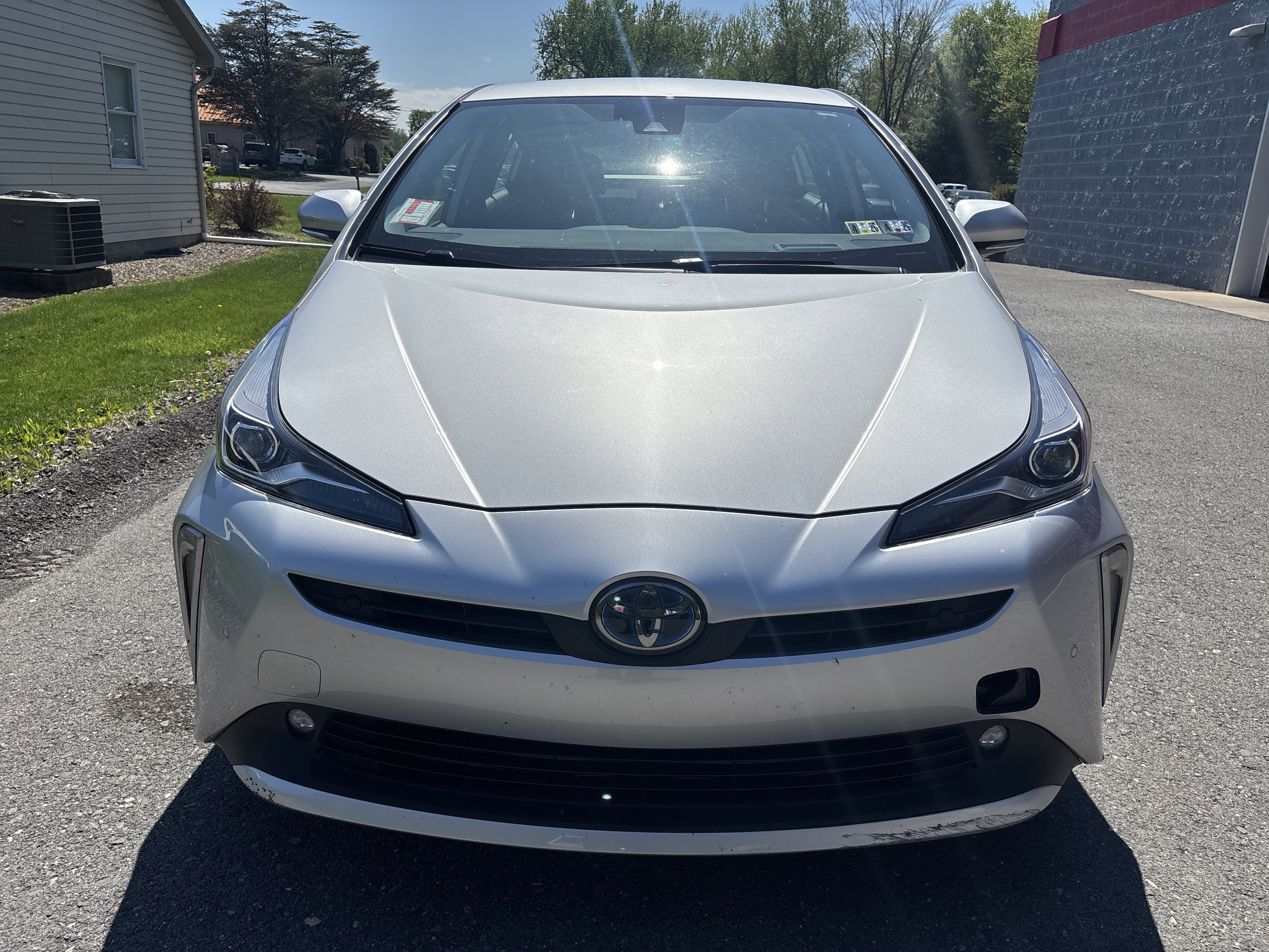 Used 2020 Toyota Prius XLE w/ Advanced Technology Package image 8