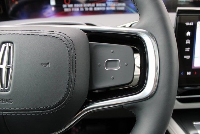 New 2026 Lincoln Nautilus Reserve image 43