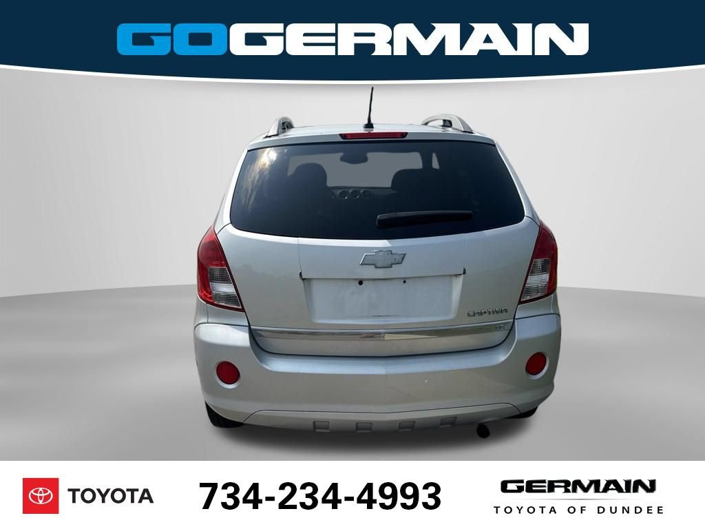 Used 2013 Chevrolet Captiva Sport LT FWD image 7