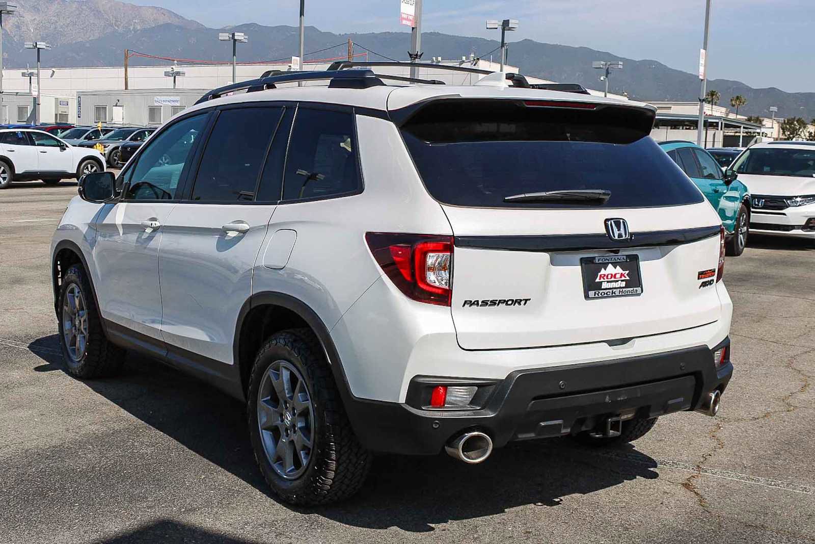 Certified 2025 Honda Passport TrailSport image 8