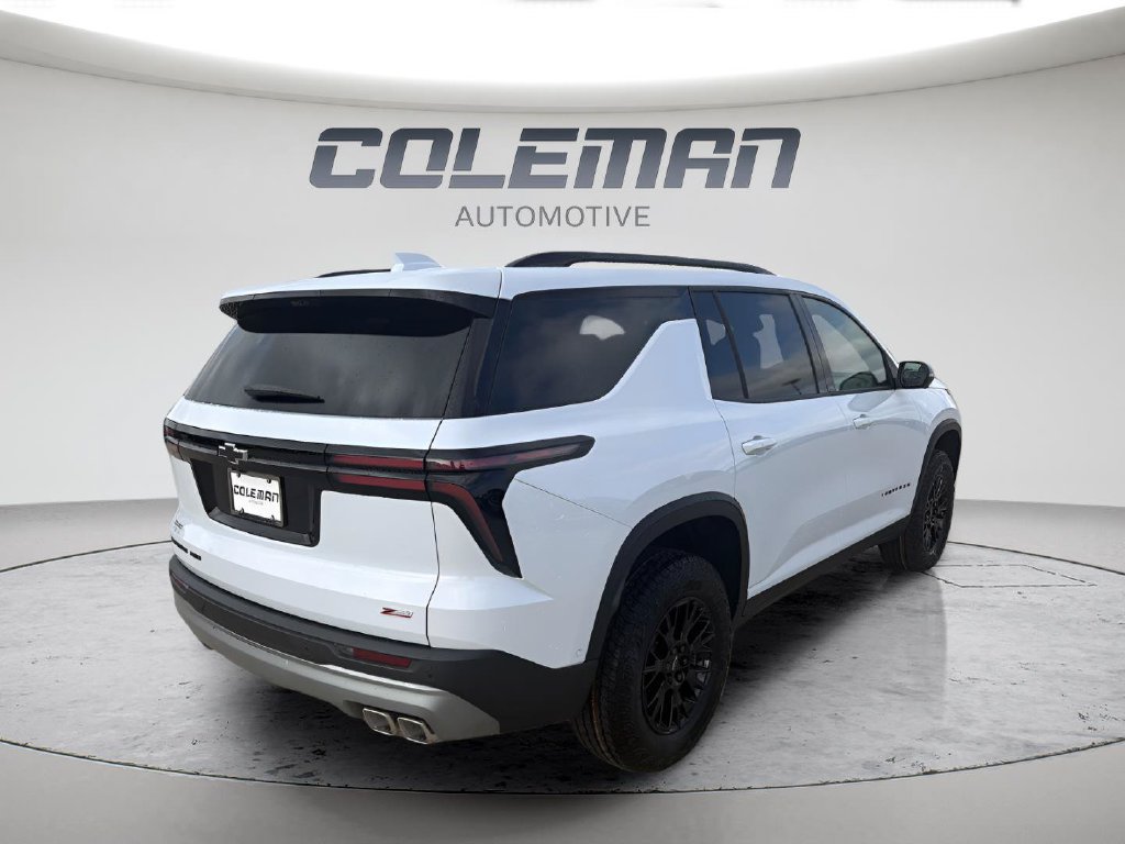 New 2027 Chevrolet Traverse Z71 w/ Enhanced Driving Package AWD/4WD image 10