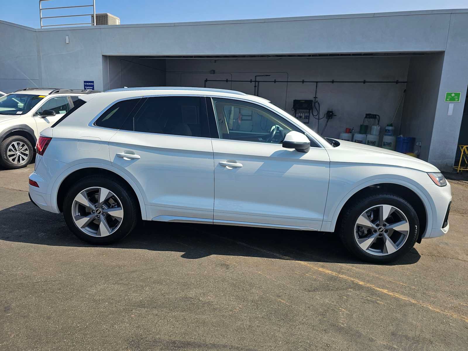 Used 2022 Audi Q5 2.0T Premium Plus AWD/4WD image 2