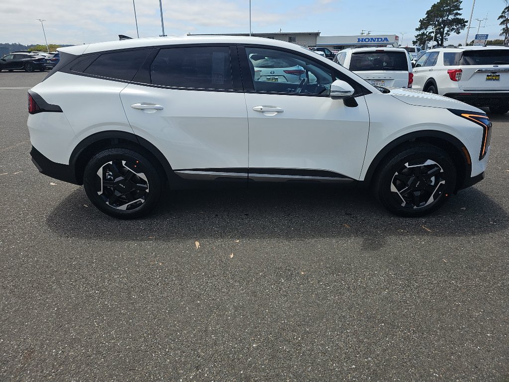 New 2026 Kia Sportage S image 6