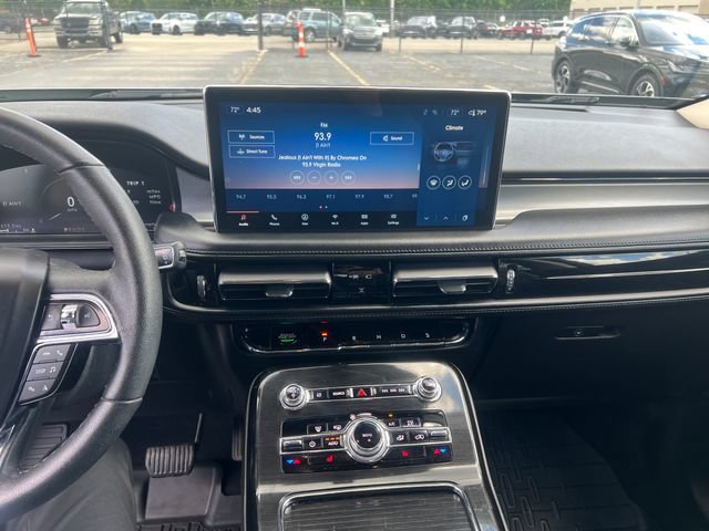 Certified 2023 Lincoln Nautilus AWD w/ Premium Package image 20