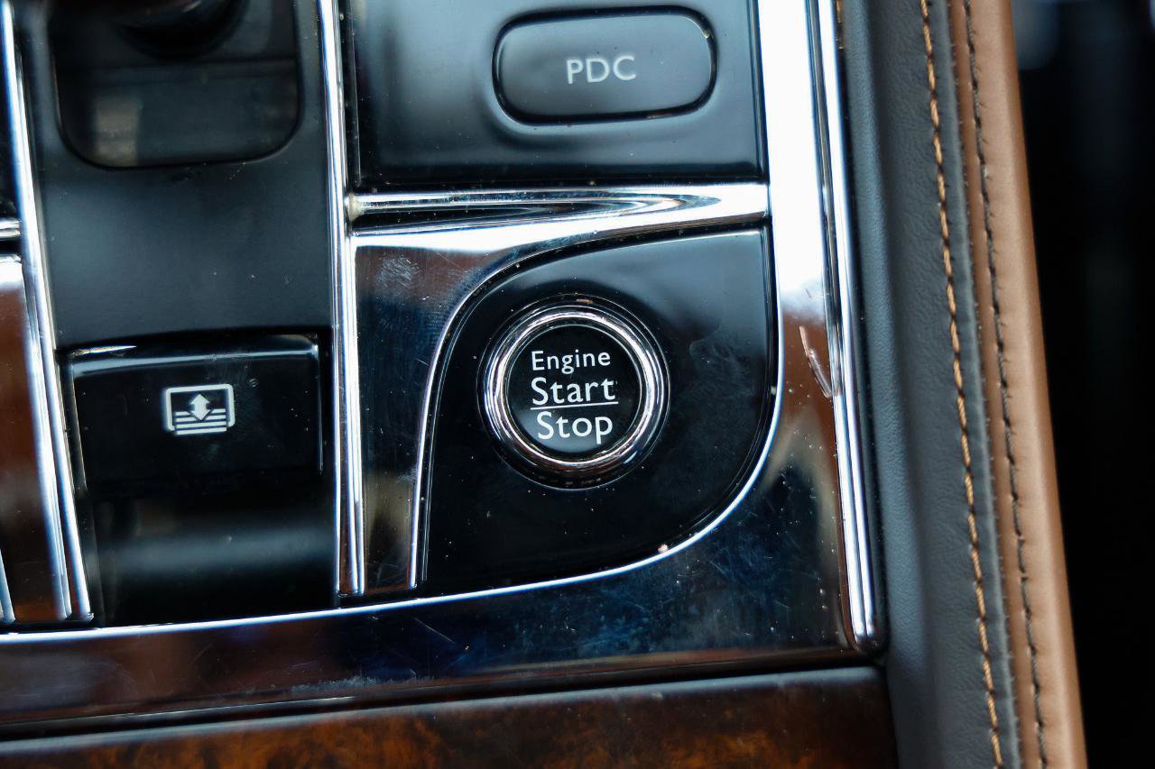 Used 2016 Bentley Mulsanne Speed RWD image 36