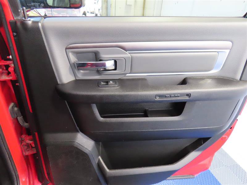 Used 2023 RAM 1500 Classic SLT w/ Trailer & Traction Group AWD/4WD image 32