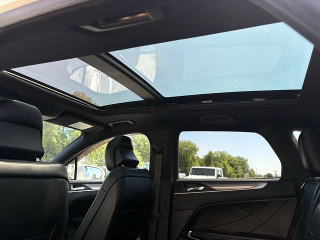 Used 2019 Lincoln MKC Reserve w/ MKC Technology Package AWD/4WD image 11