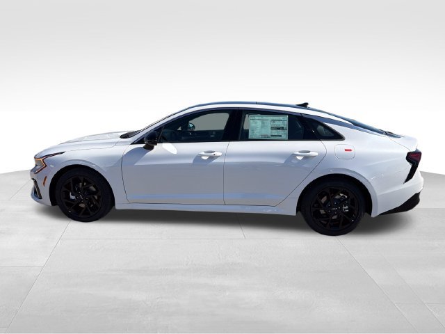 New 2027 Kia K5 GT-Line FWD image 4