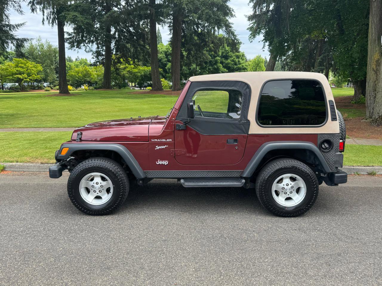 Used 2002 Jeep Wrangler Sport AWD/4WD image 2