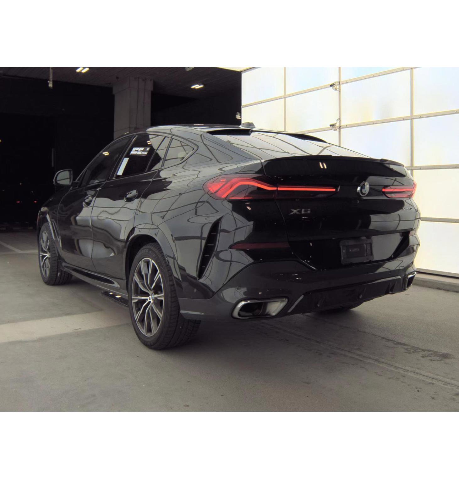 Used 2025 BMW X6 xDrive40i image 29