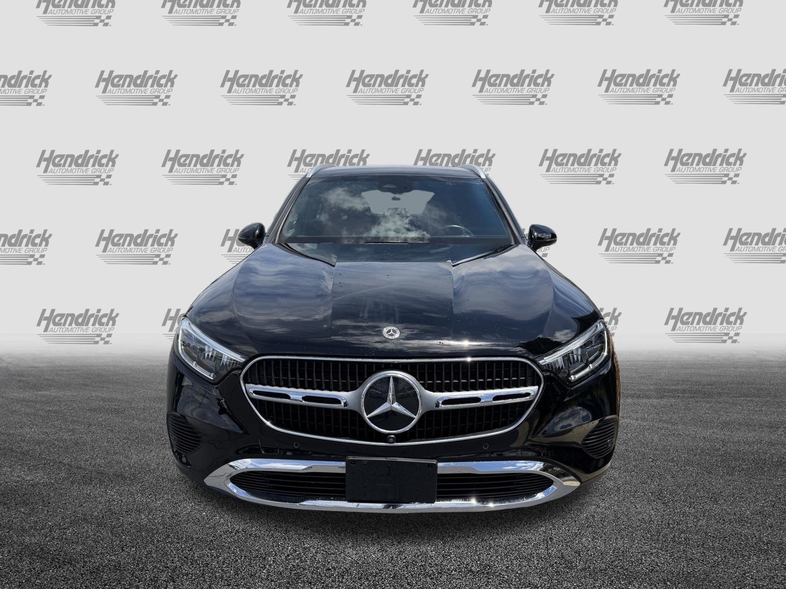 Certified 2023 Mercedes-Benz GLC 300 4MATIC w/ Exclusive Trim Package image 3