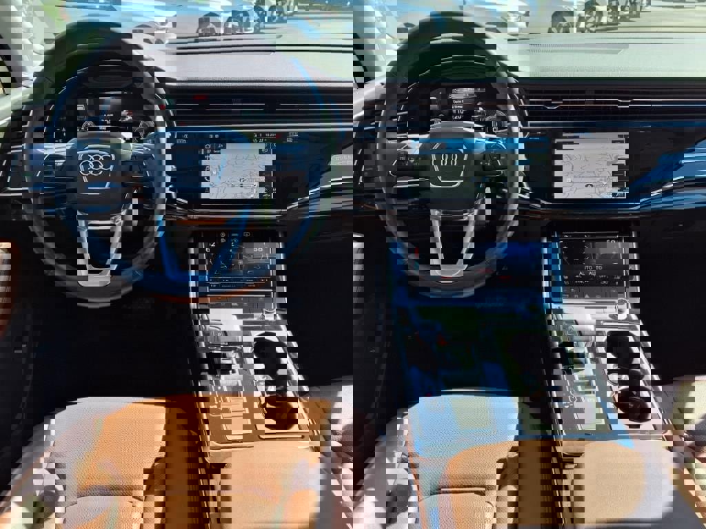 Used 2022 Audi Q7 3.0T Premium Plus w/ Premium Plus Package image 14