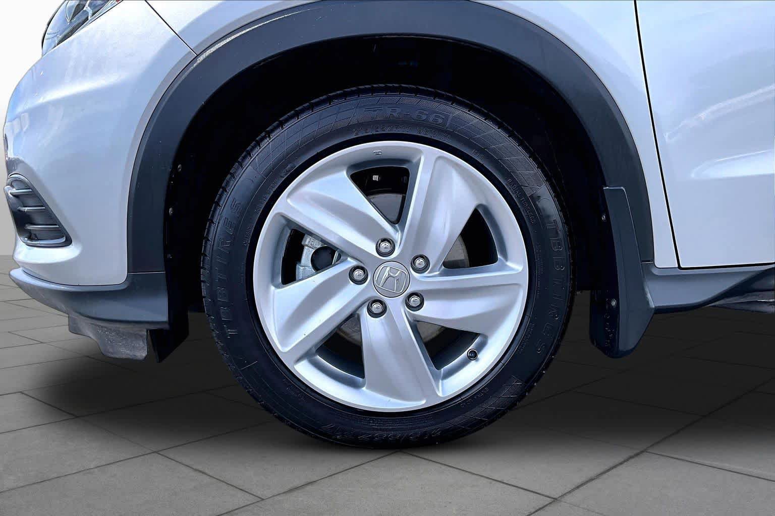 Used 2020 Honda HR-V EX image 10