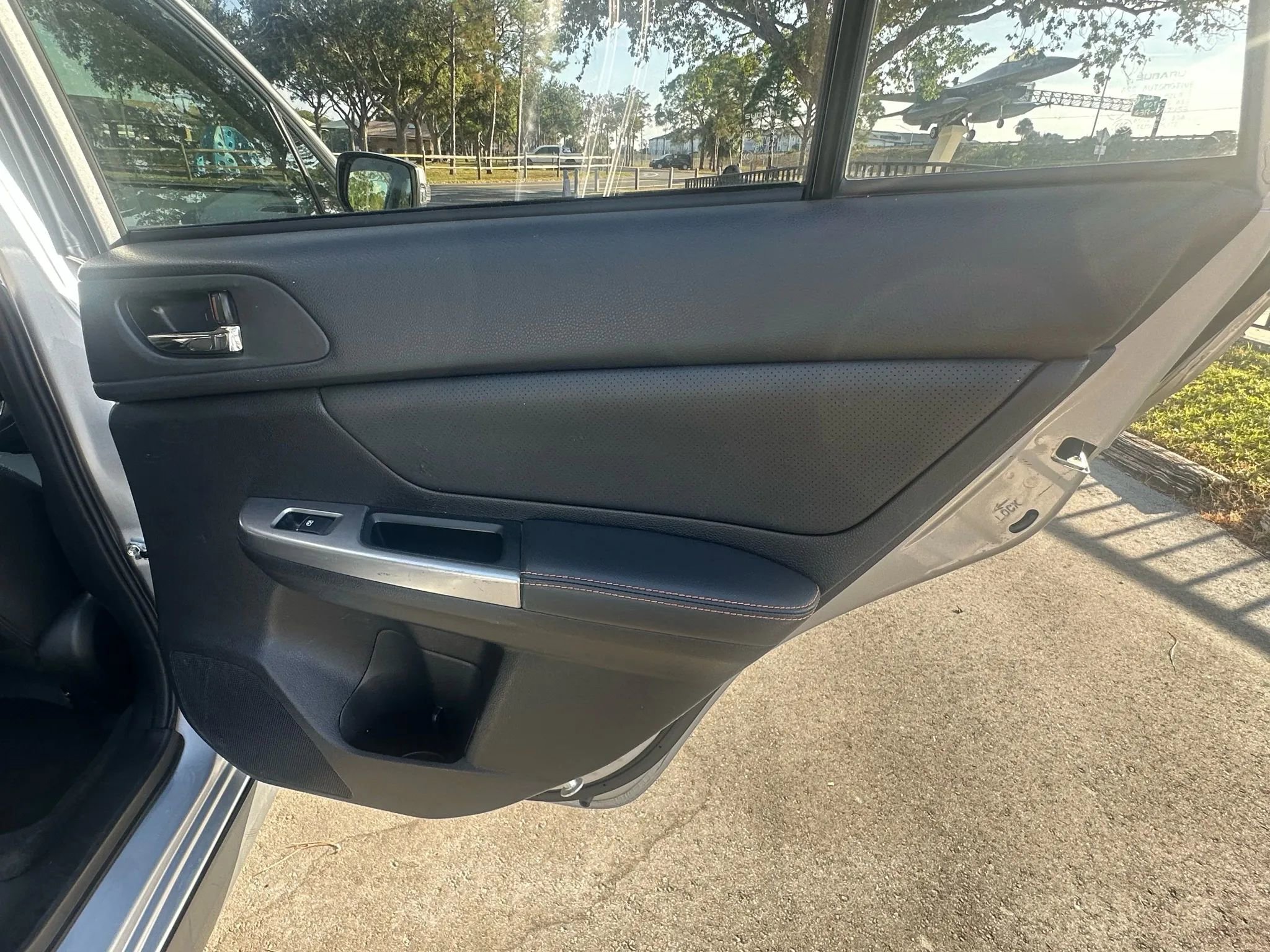 Used 2017 Subaru Crosstrek 2.0i Limited image 23