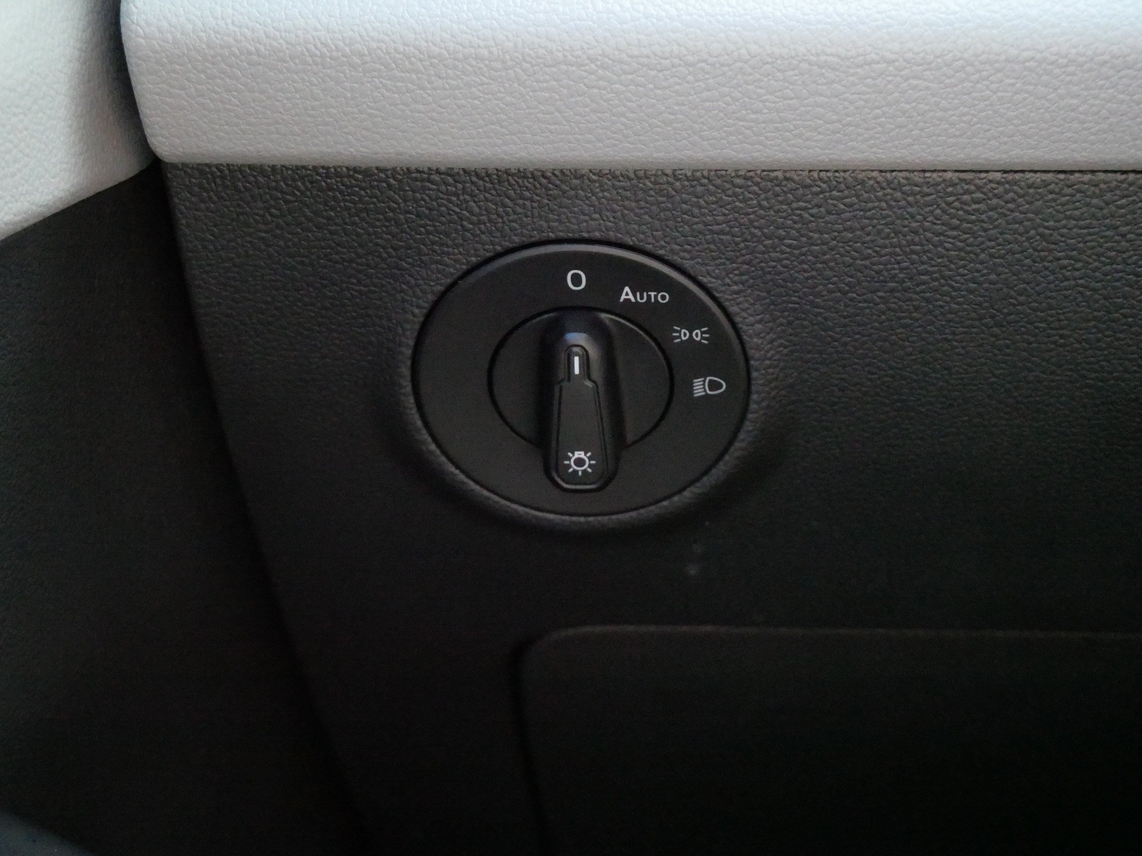 Certified 2024 Volkswagen Taos S AWD/4WD image 27
