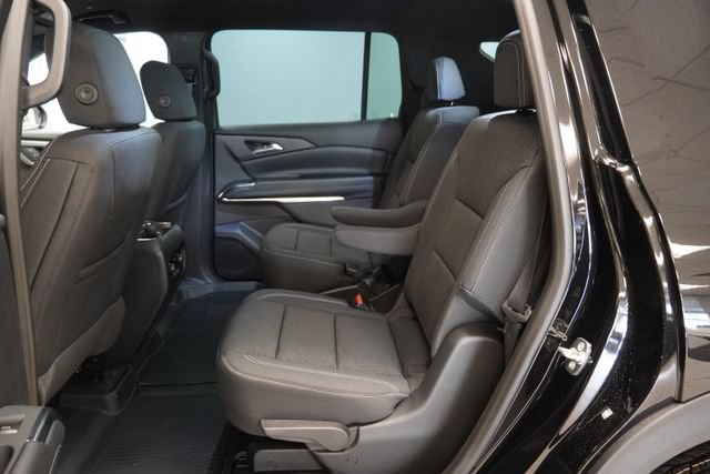 New 2026 Chevrolet Traverse LT w/ Midnight/Sport Edition AWD/4WD image 27