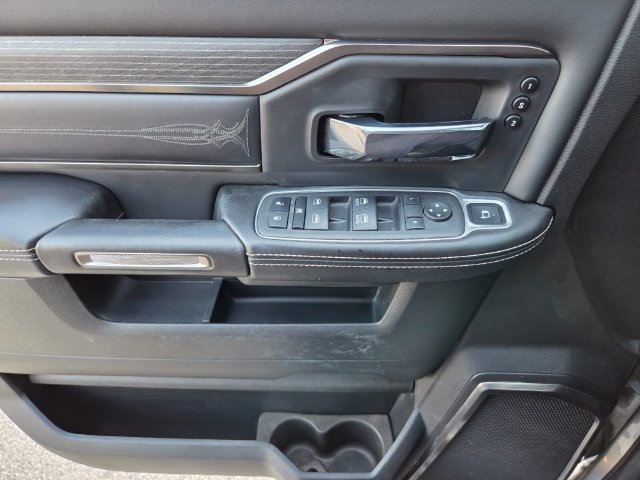 Used 2024 RAM 3500 Limited AWD/4WD image 25