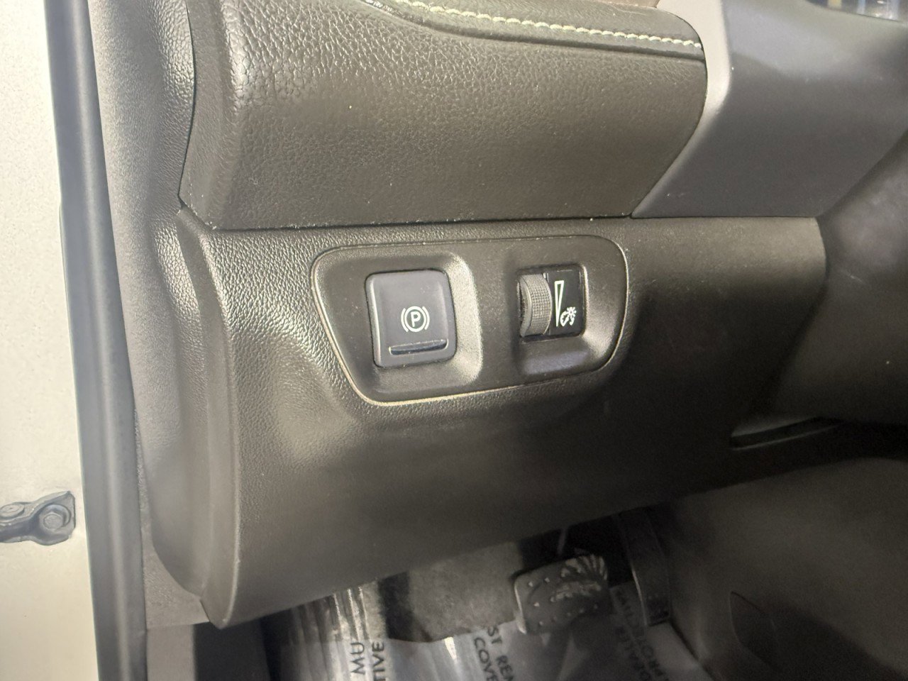 Used 2019 GMC Acadia Denali w/ LPO, Floor Liner Package image 26