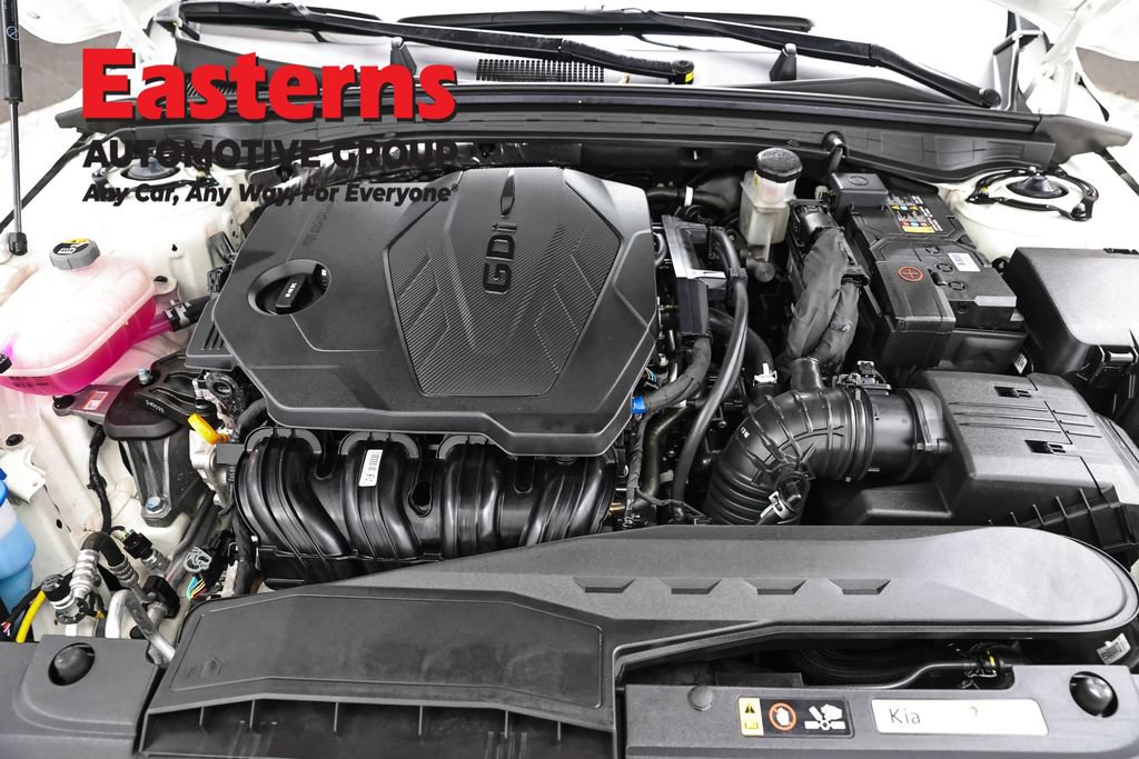 Used 2025 Kia K5 LXS FWD image 7