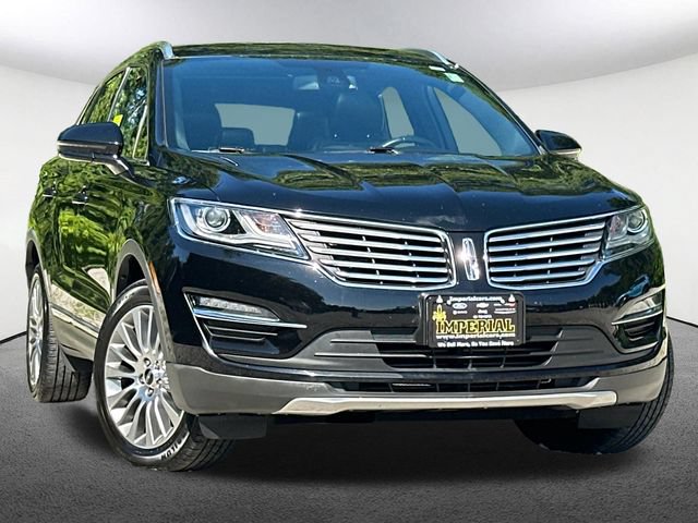 Used 2017 Lincoln MKC Reserve w/ Lincoln MKC Climate Package AWD/4WD image 2