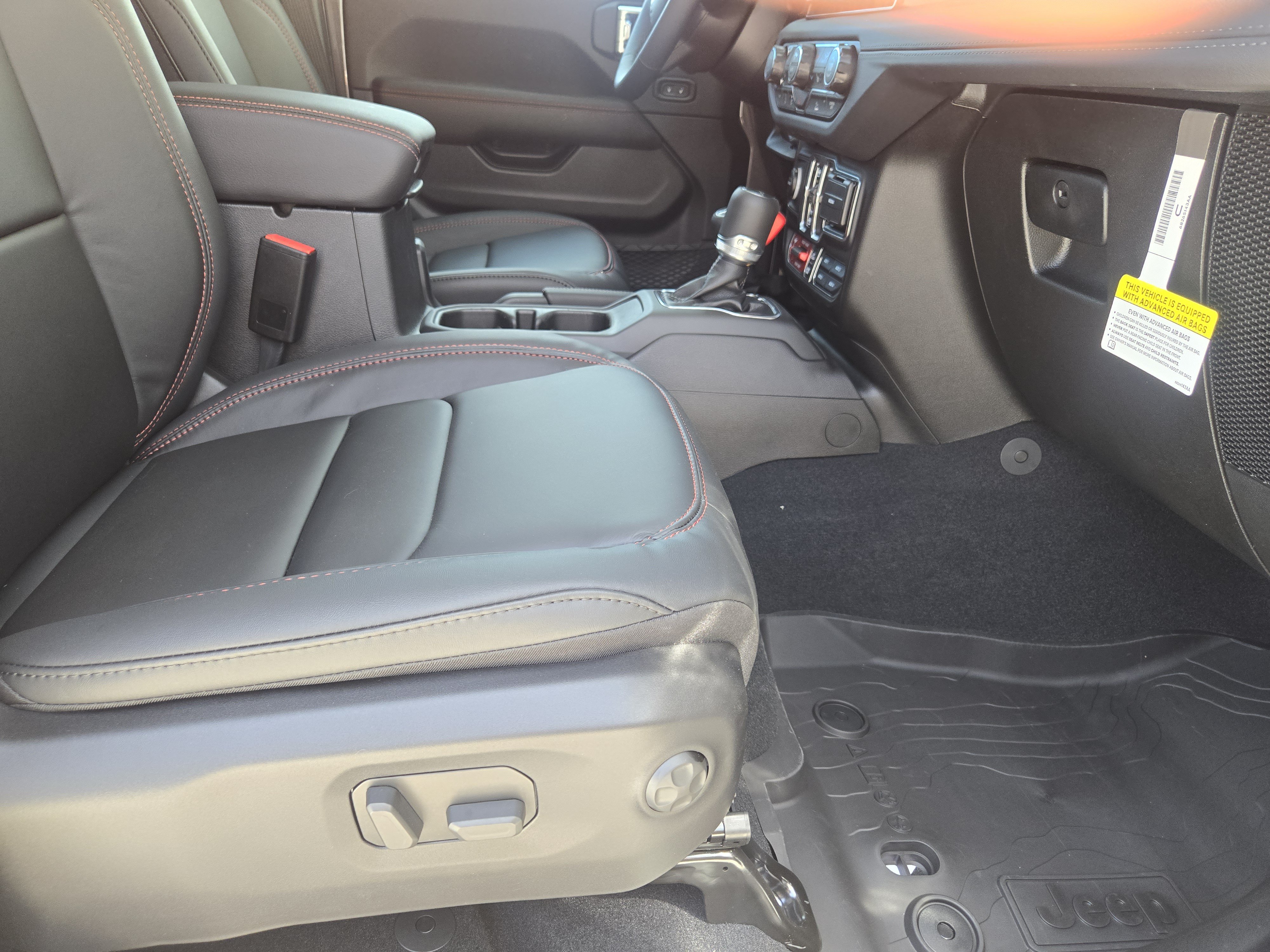 New 2026 Jeep Gladiator Rubicon AWD/4WD image 23
