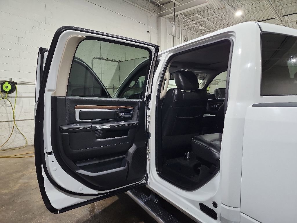 Used 2017 RAM 2500 Laramie AWD/4WD image 11