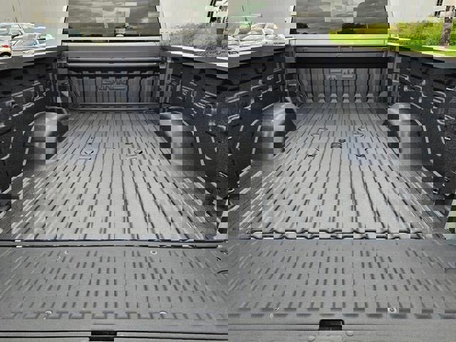 New 2026 GMC Sierra 2500 SLE w/ SLE Value Package; image 13