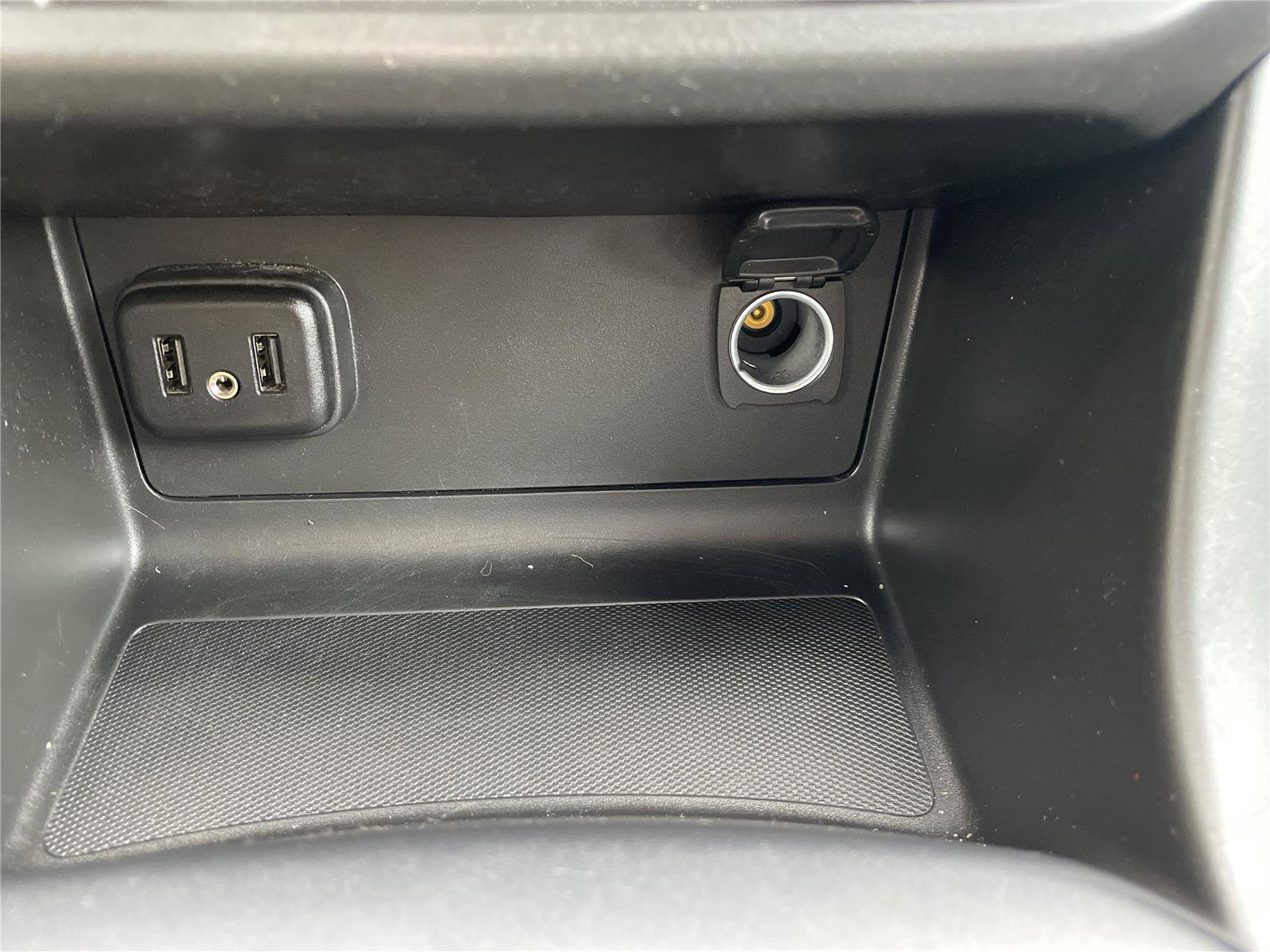 Used 2022 Chevrolet Colorado W/T w/ Custom Special Edition image 21