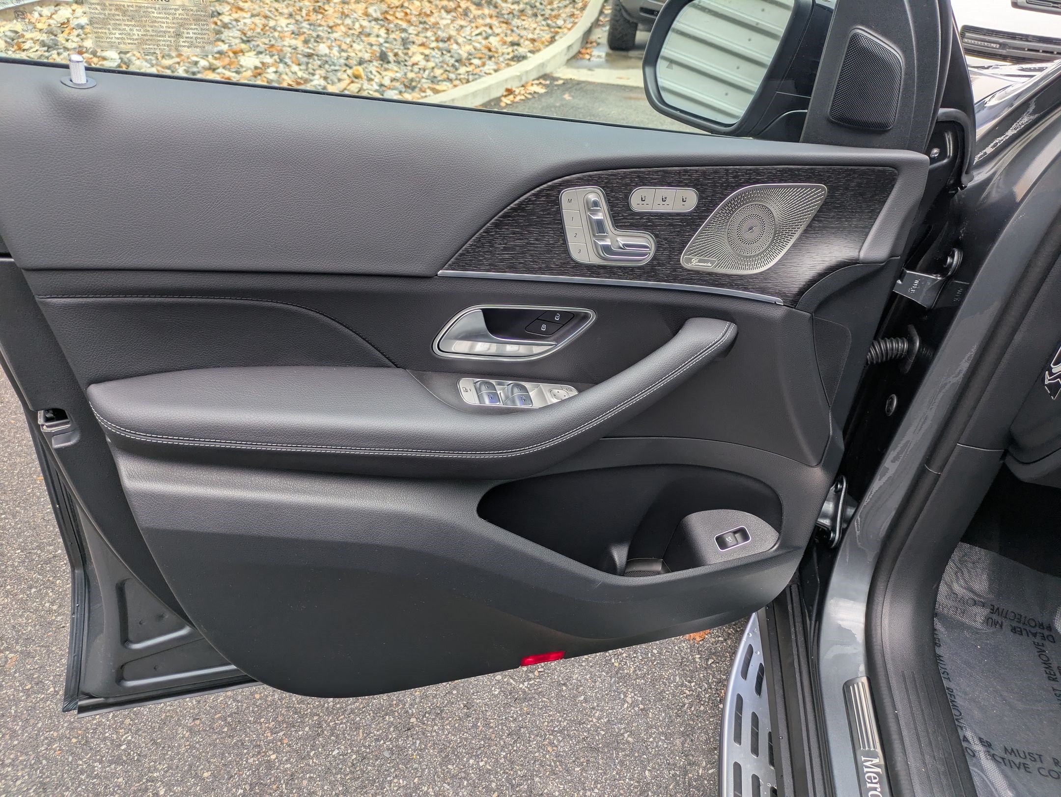 Used 2026 Mercedes-Benz GLS 580 4MATIC image 10
