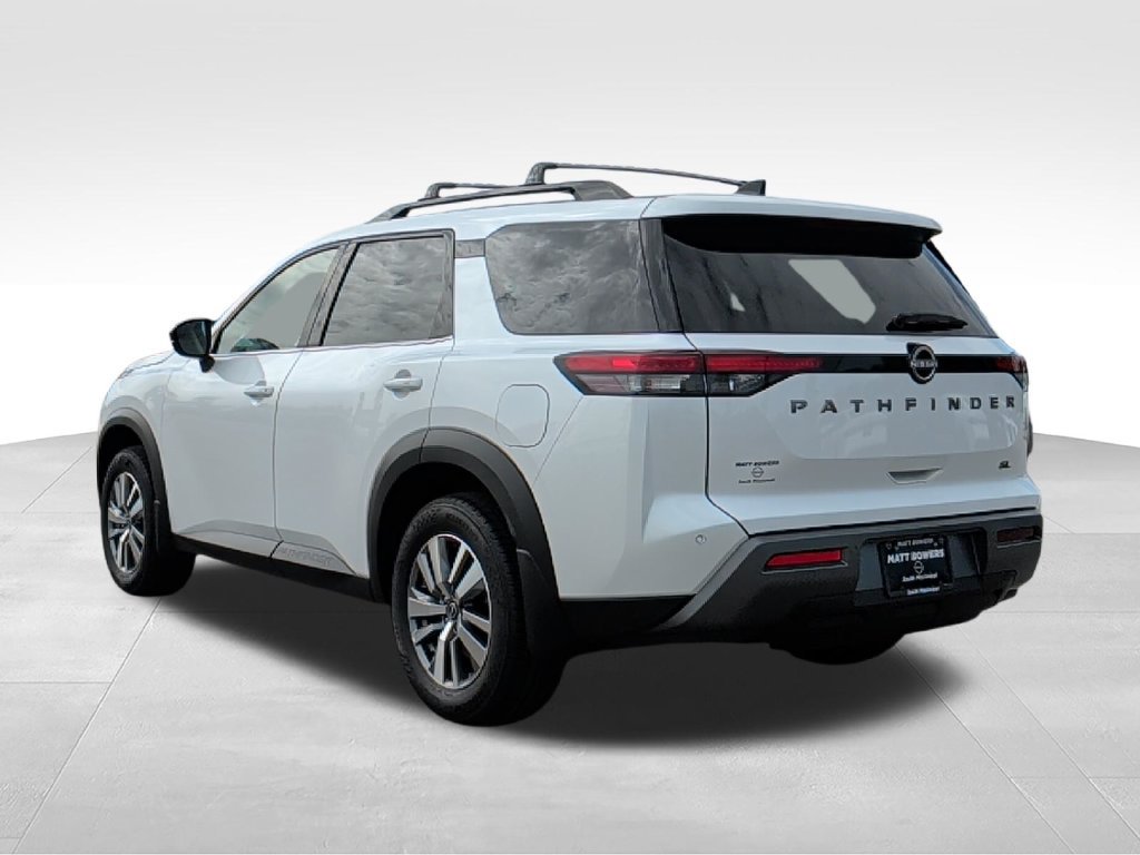 New 2026 Nissan Pathfinder SL FWD image 4