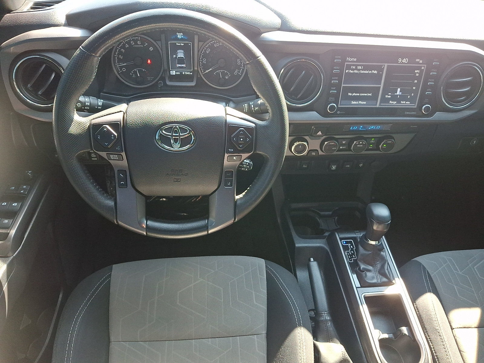 Used 2022 Toyota Tacoma TRD Off-Road AWD/4WD image 12