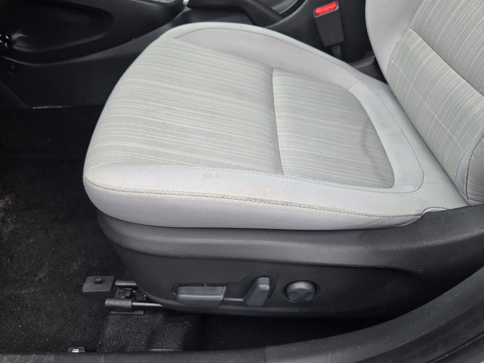 Used 2023 Hyundai Kona SEL FWD image 21
