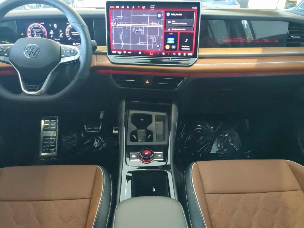 New 2026 Volkswagen Tiguan SEL R-Line AWD/4WD image 13