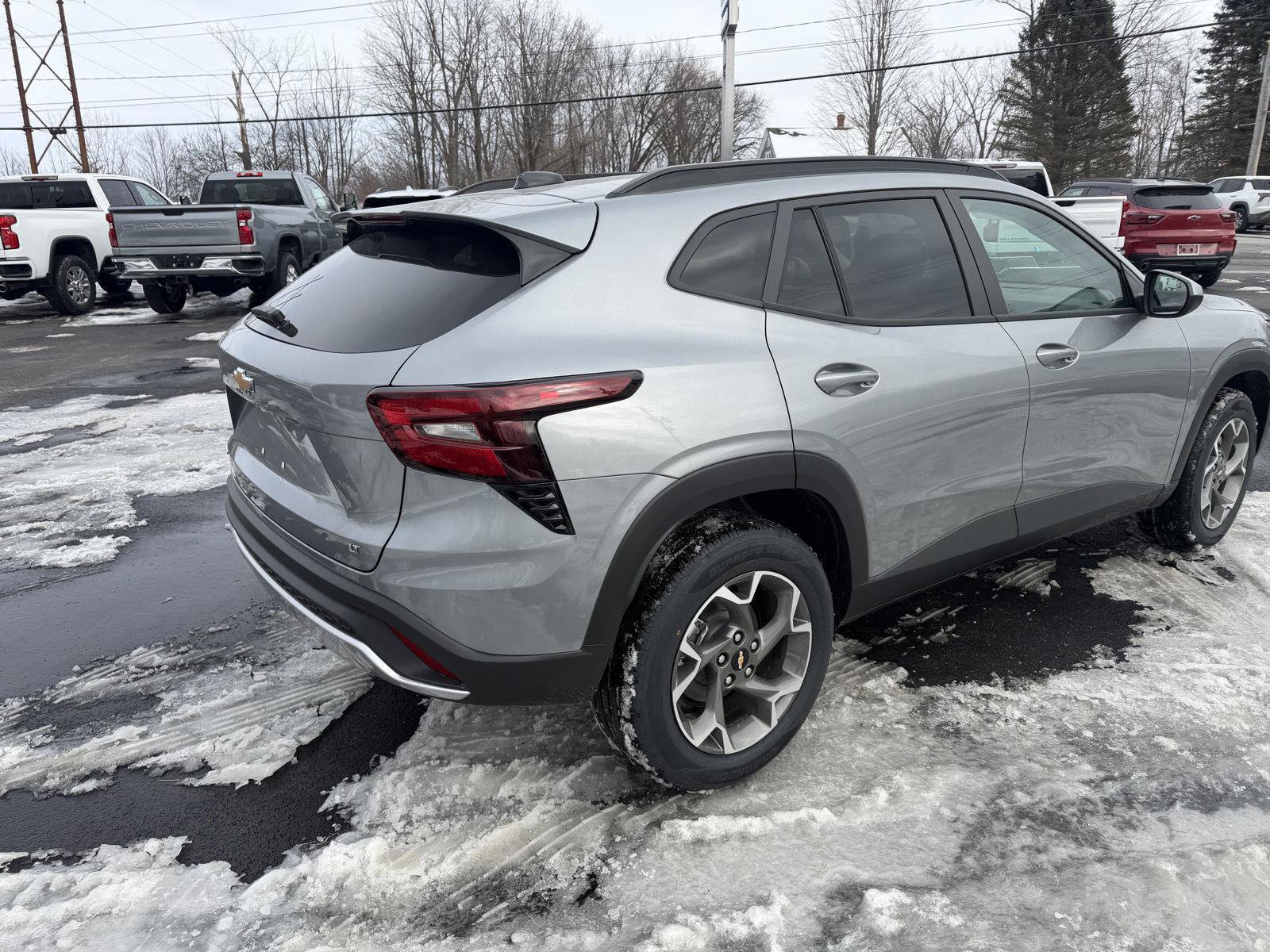 New 2026 Chevrolet Trax LT w/ Driver Confidence Package image 7