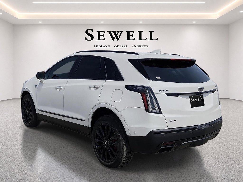 New 2026 Cadillac XT5 Sportv w/ LPO, Onyx Lite Package AWD/4WD image 3