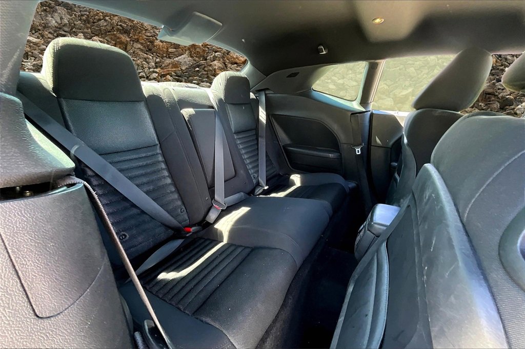 Used 2014 Dodge Challenger R/T w/ Blacktop Package image 25