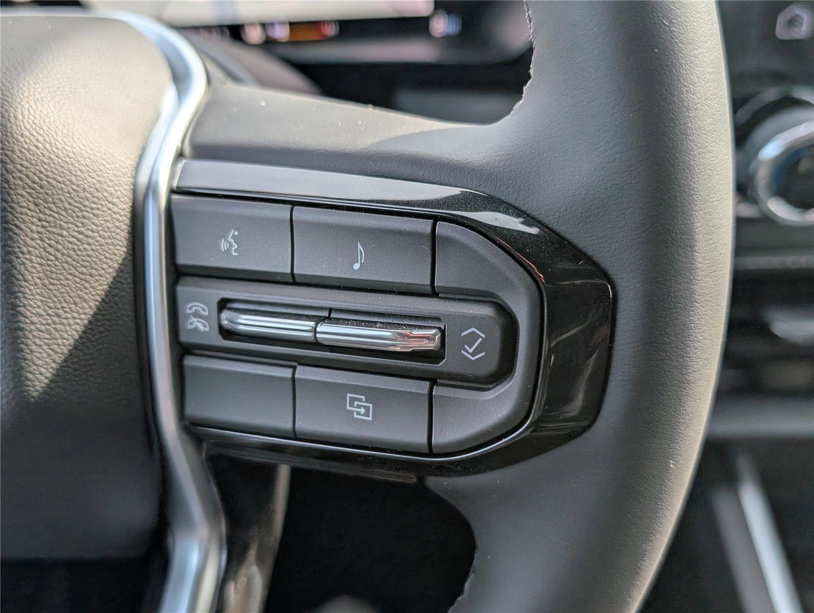 New 2026 Chevrolet Colorado LT w/ Advanced Trailering Package image 17