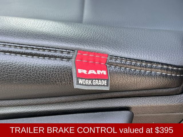 Used 2022 RAM 2500 Tradesman w/ Chrome Appearance Group image 16