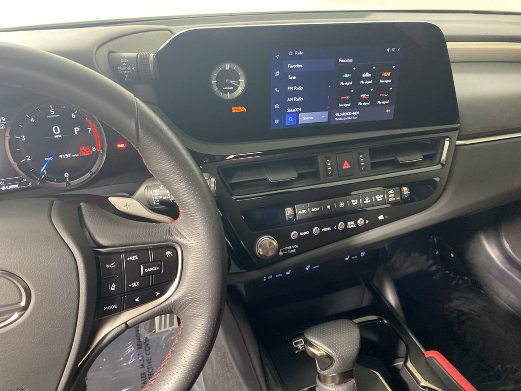 Used 2024 Lexus ES 350 F Sport w/ Accessory Package (Z2) image 16