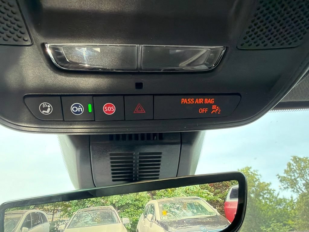 New 2026 GMC Terrain AT4 w/ Technology Package II AWD/4WD image 35