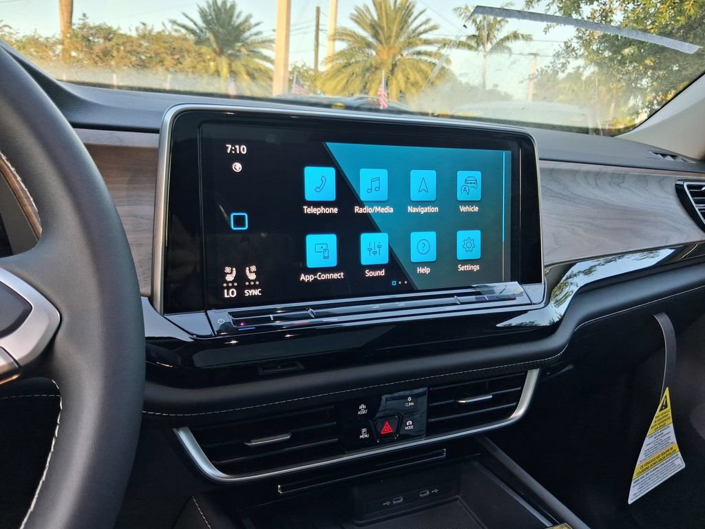 New 2026 Volkswagen Atlas SE FWD image 9
